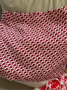 Vineyard Vines Red and White Patterned Women's Skirt